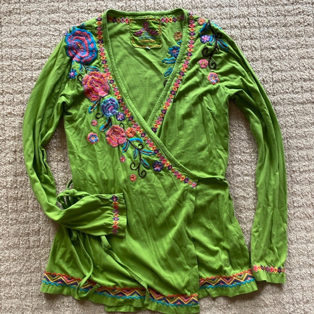 Johnny Was green wrap around top. Size M